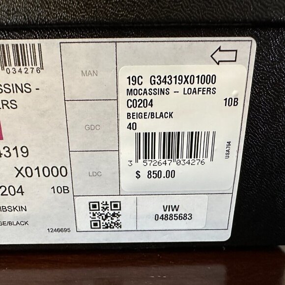 CHANEL 19C Women's Sz 40 Lambskin Beige/Black Mocassins Loafers W/Box - Picture 16 of 16